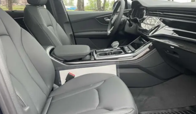 2025 Audi Q7 55 Premium Plus full
