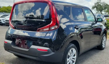 2022 Kia Soul LX full