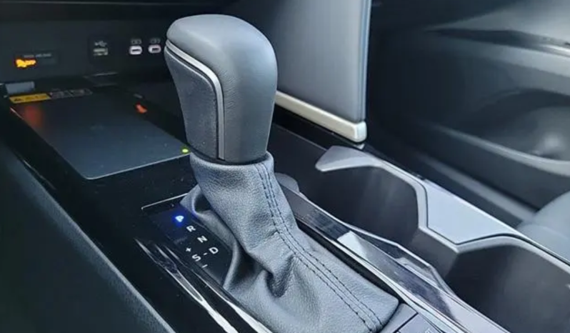 2025 Toyota Camry XSE full