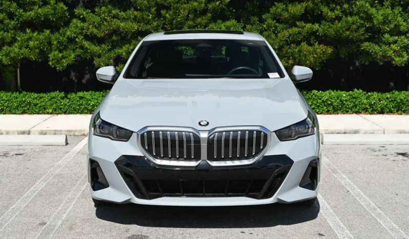 2026 BMW 530 530i full