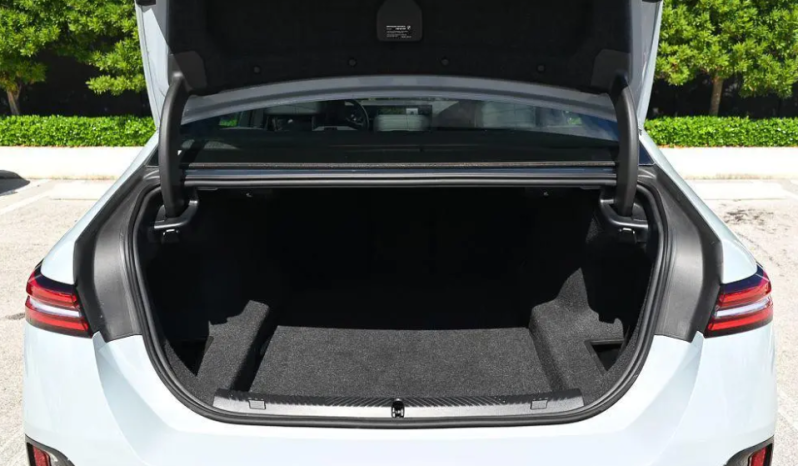 2026 BMW 530 530i full