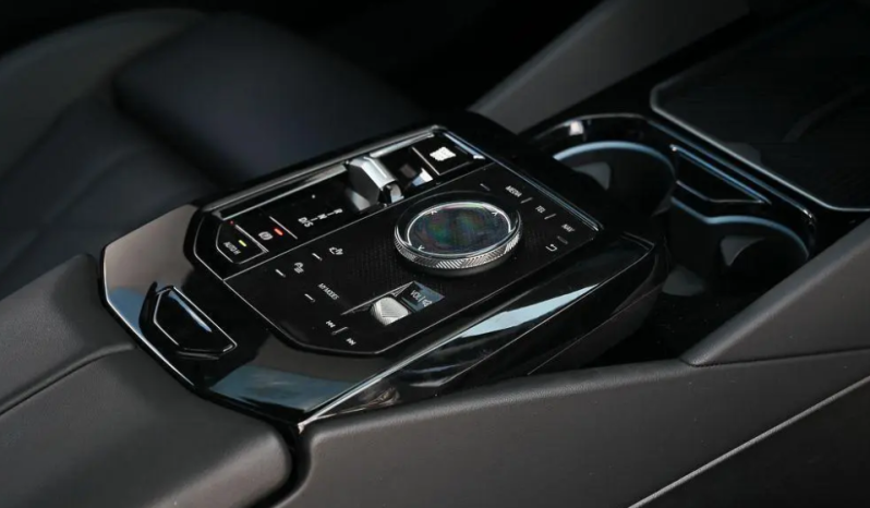 2026 BMW 530 530i full