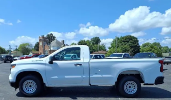 2024 Chevrolet Silverado 1500 WT full