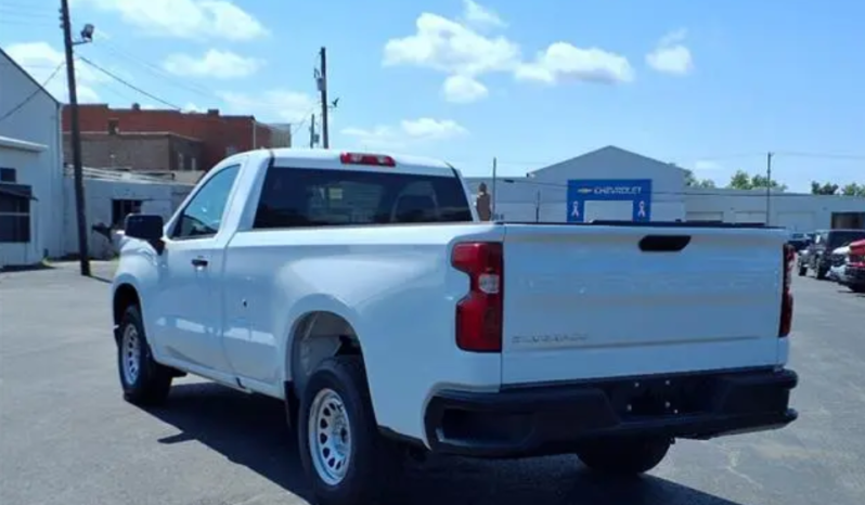 2024 Chevrolet Silverado 1500 WT full