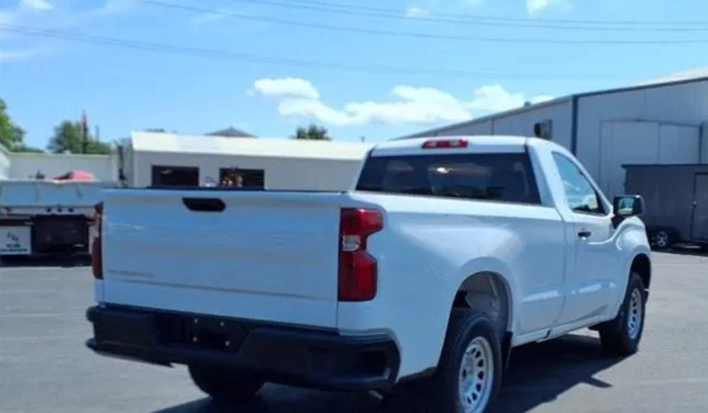 2024 Chevrolet Silverado 1500 WT full