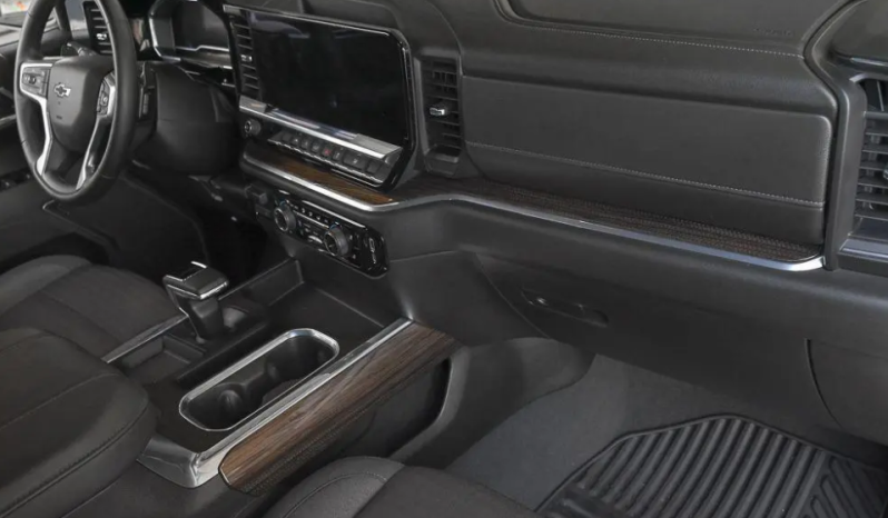 2025 Chevrolet Silverado 1500 RST full